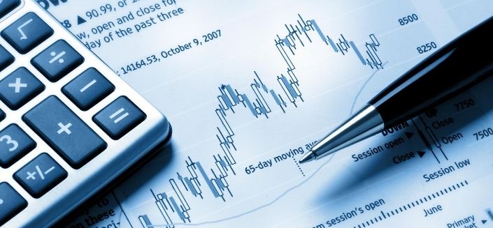 Calculator and graphs, financial sector